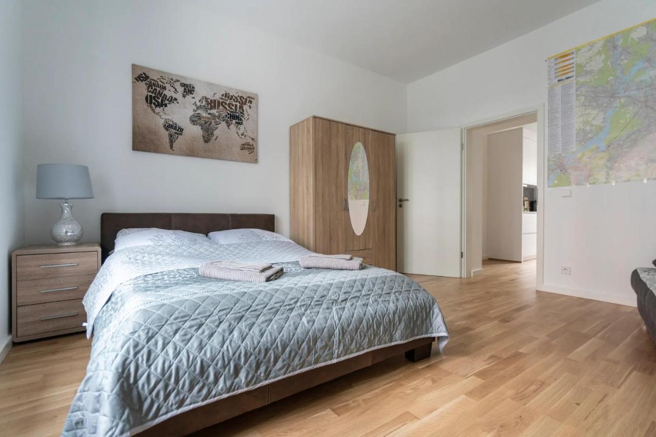 A Stylish Apartment In The Center Of True Berlin Berlim Exterior foto