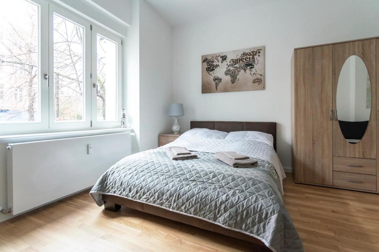 A Stylish Apartment In The Center Of True Berlin Berlim Exterior foto